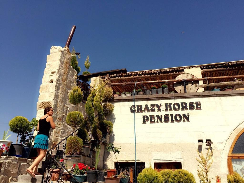 Crazy Horse Pension 어굽 외부 사진