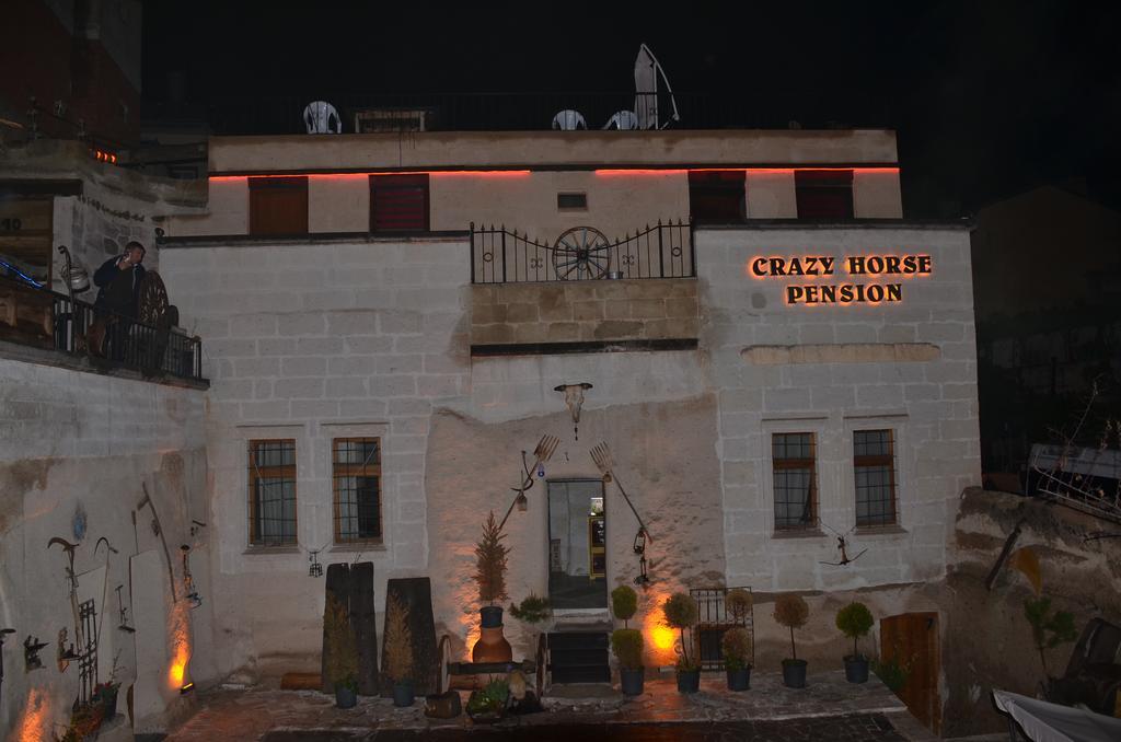 Crazy Horse Pension 어굽 외부 사진