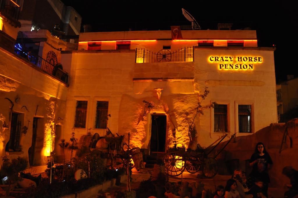 Crazy Horse Pension 어굽 외부 사진